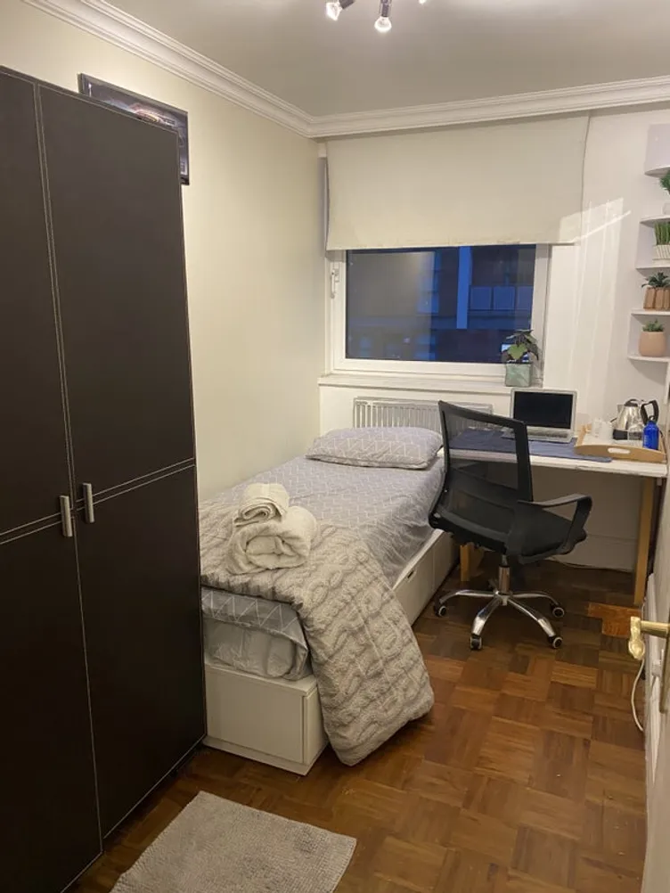 Property thumbnail 2