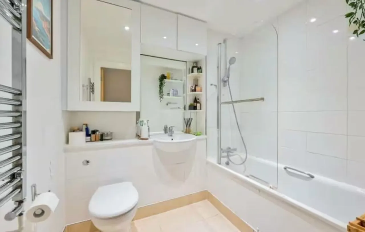 Property thumbnail 3