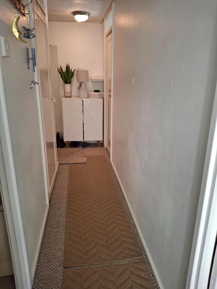 1740232191309-ENTRANCE HALL.jpg