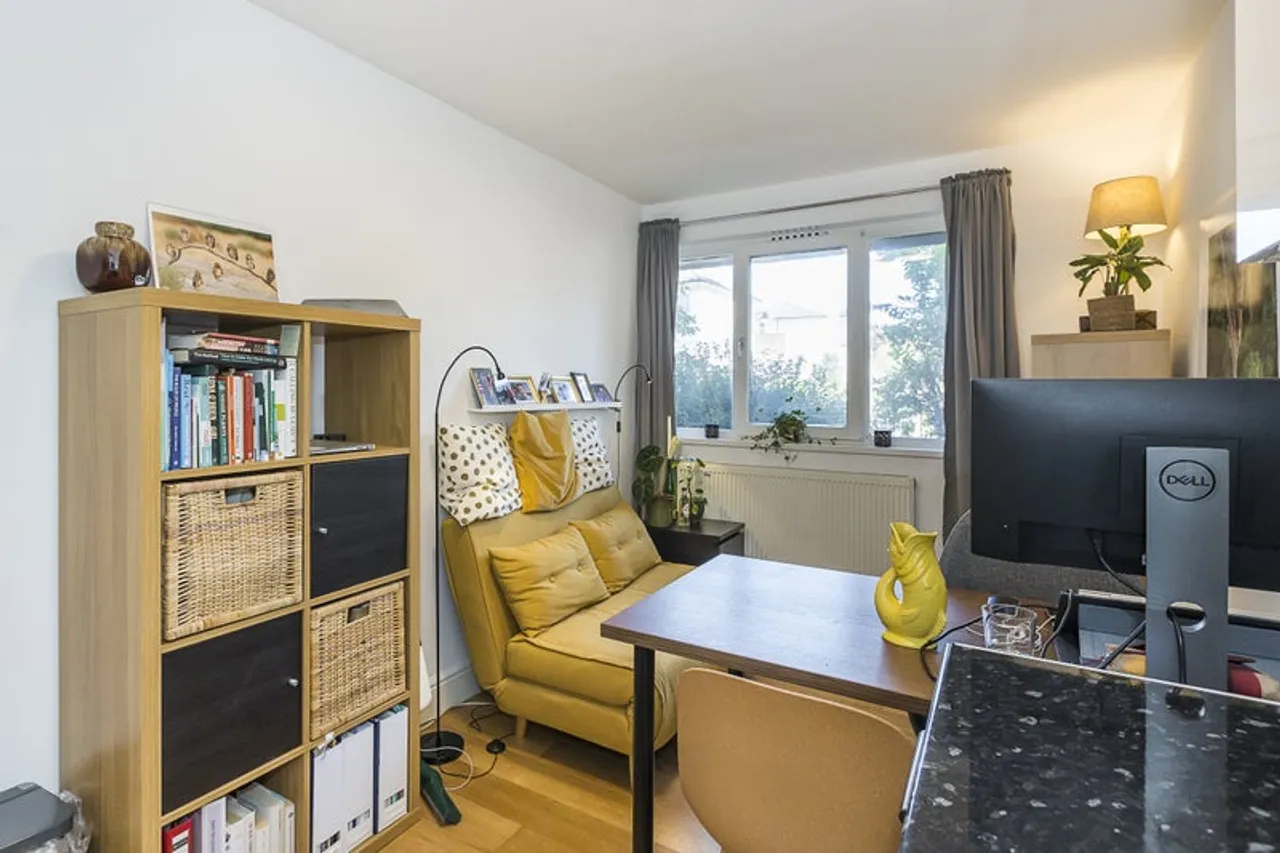 Property thumbnail 3