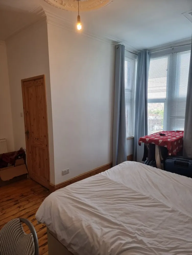 Property thumbnail 3