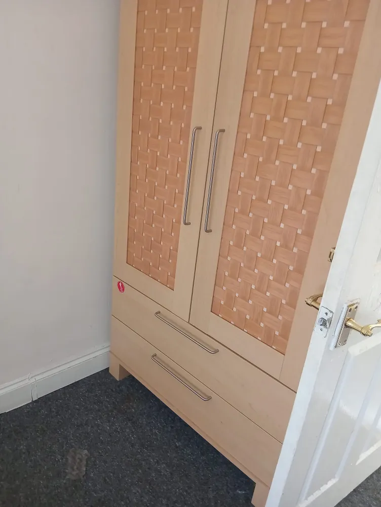 Property thumbnail 2