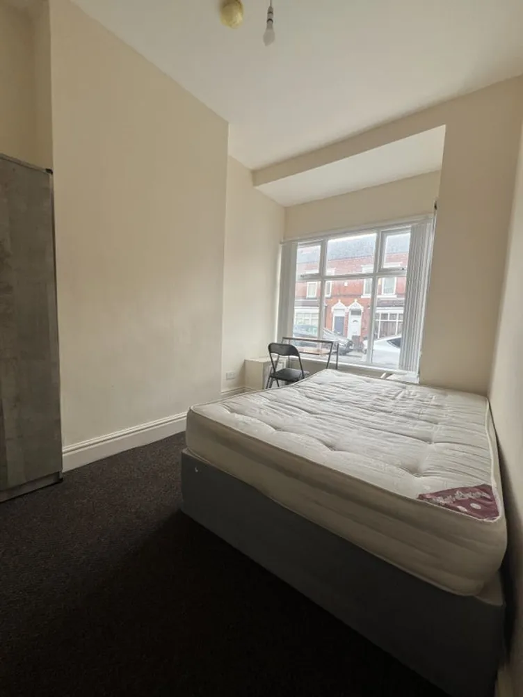 Property thumbnail 3