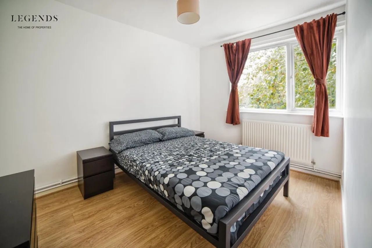 Property thumbnail 3