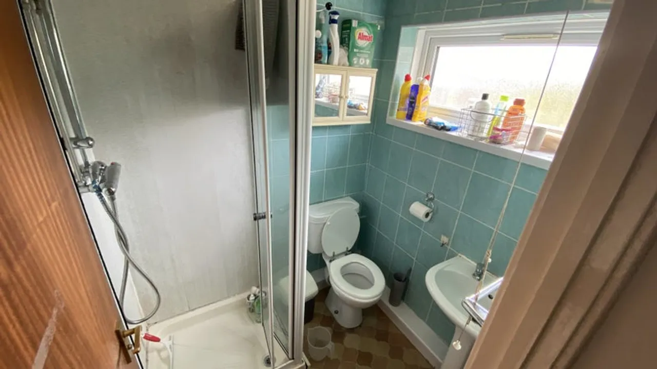 Property thumbnail 3