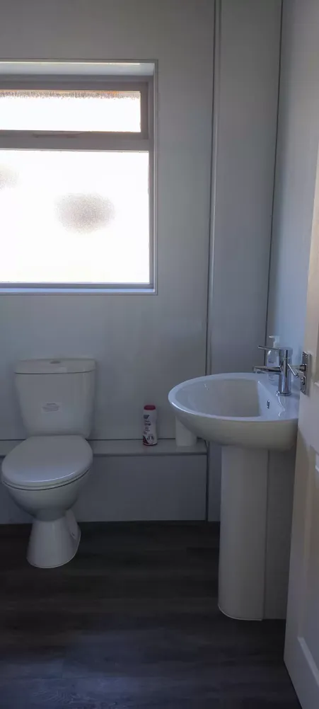 1747044315342-l8.webp