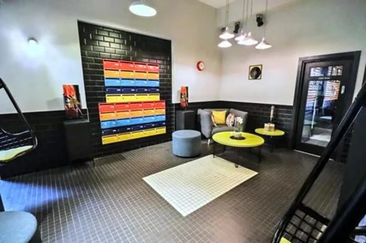 Property thumbnail 2