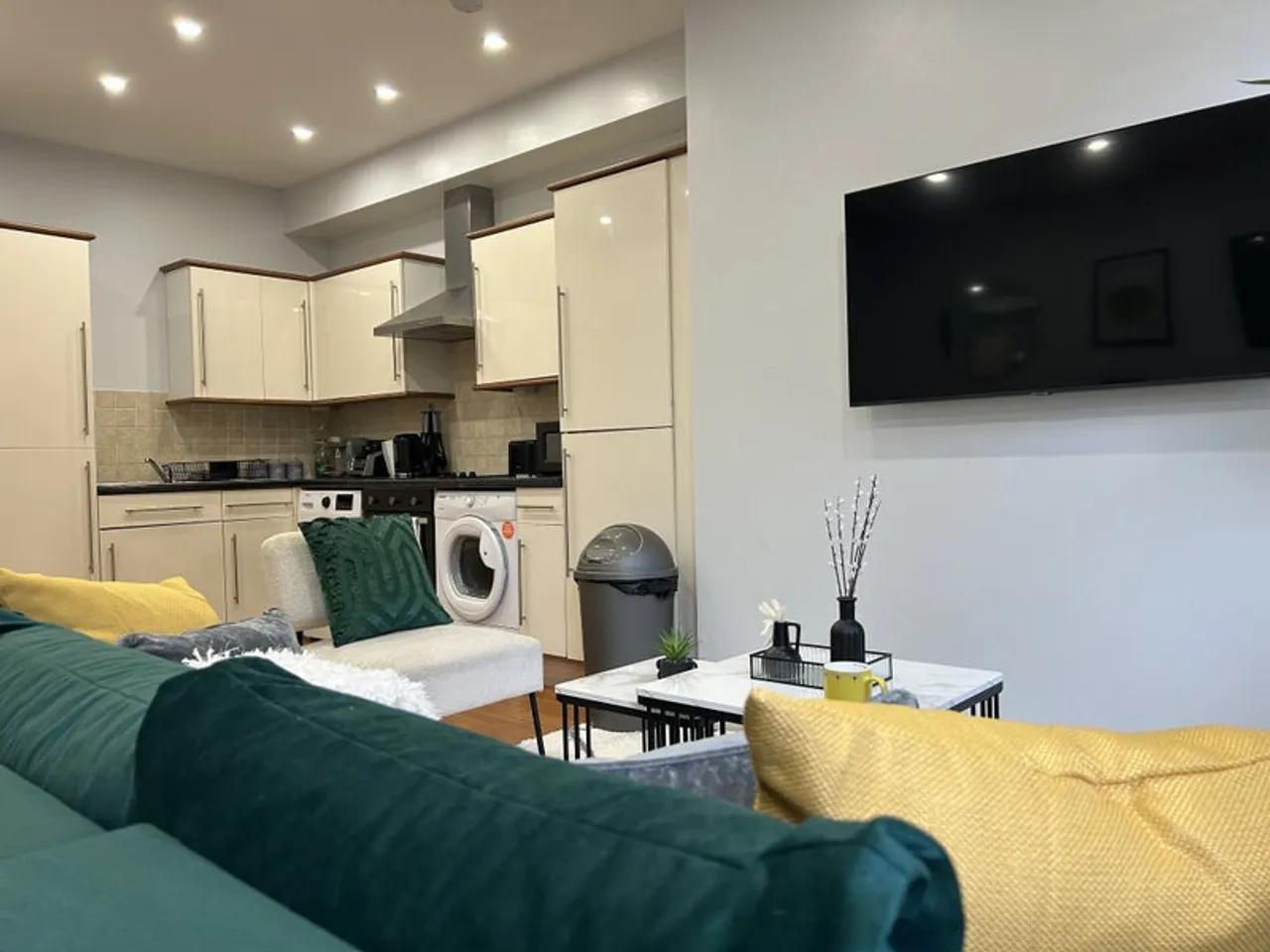 Property thumbnail 2