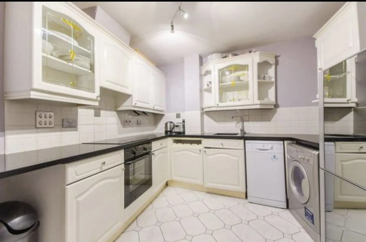 Property thumbnail 3