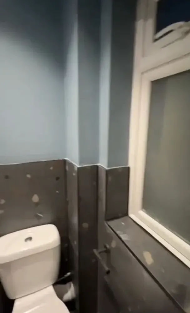 1750239478489-k8.webp