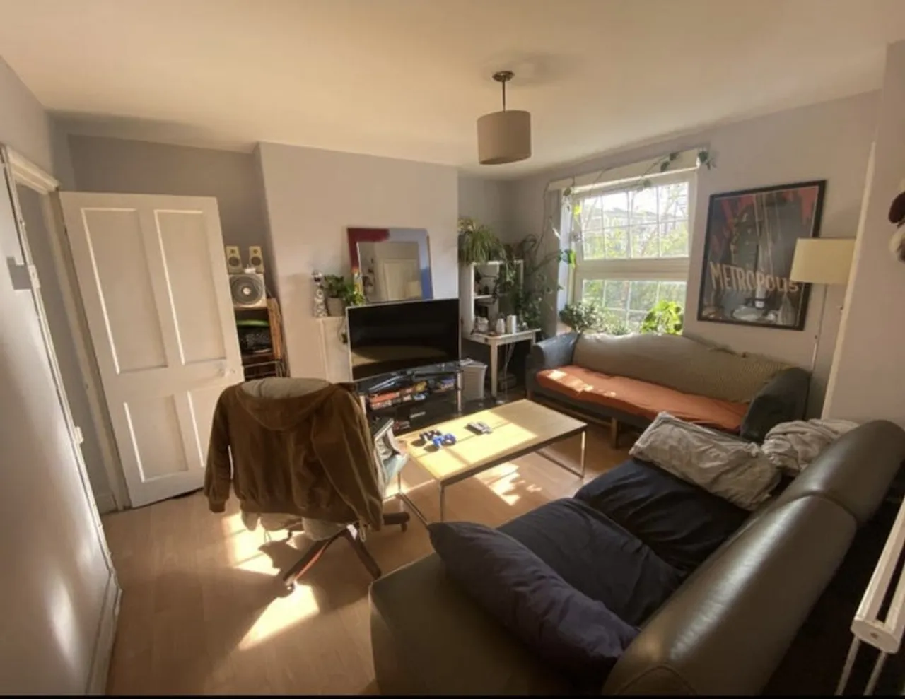 Property thumbnail 2