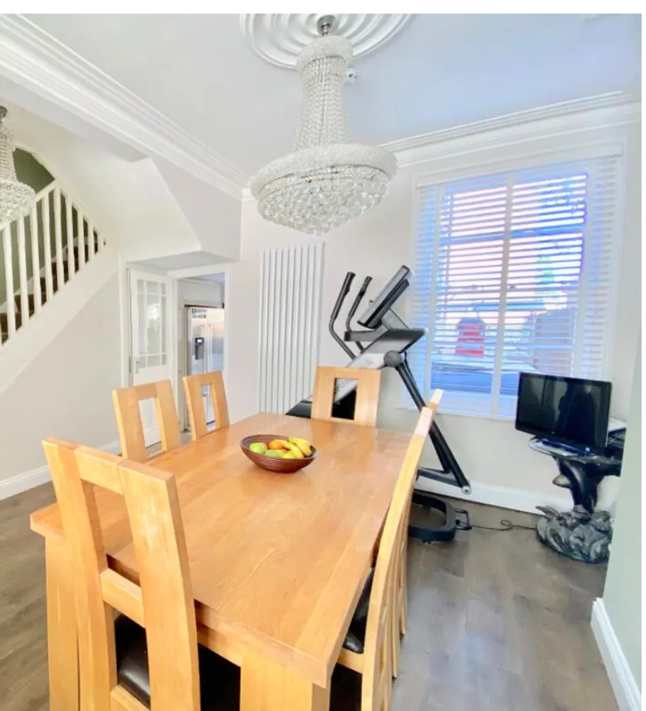 Property thumbnail 2