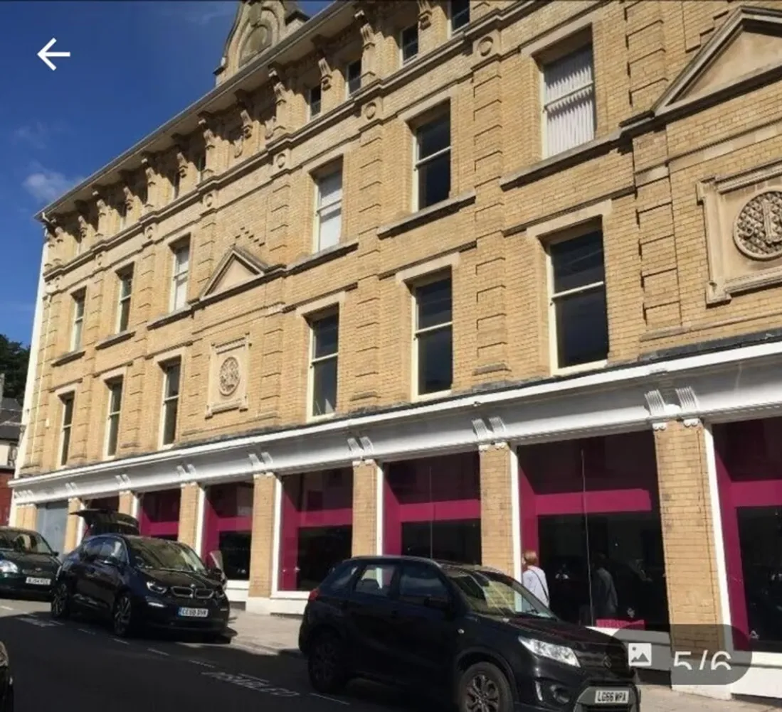 1762618570075-78602 - Copy.jpg