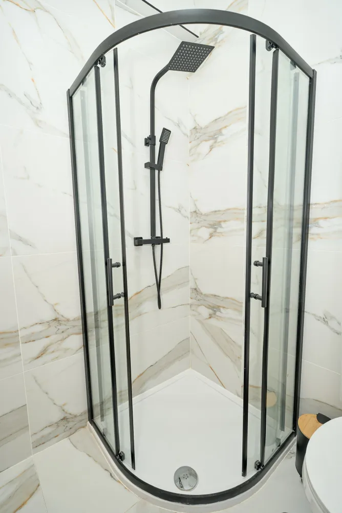 1762619221268-Burdett 8.jpeg