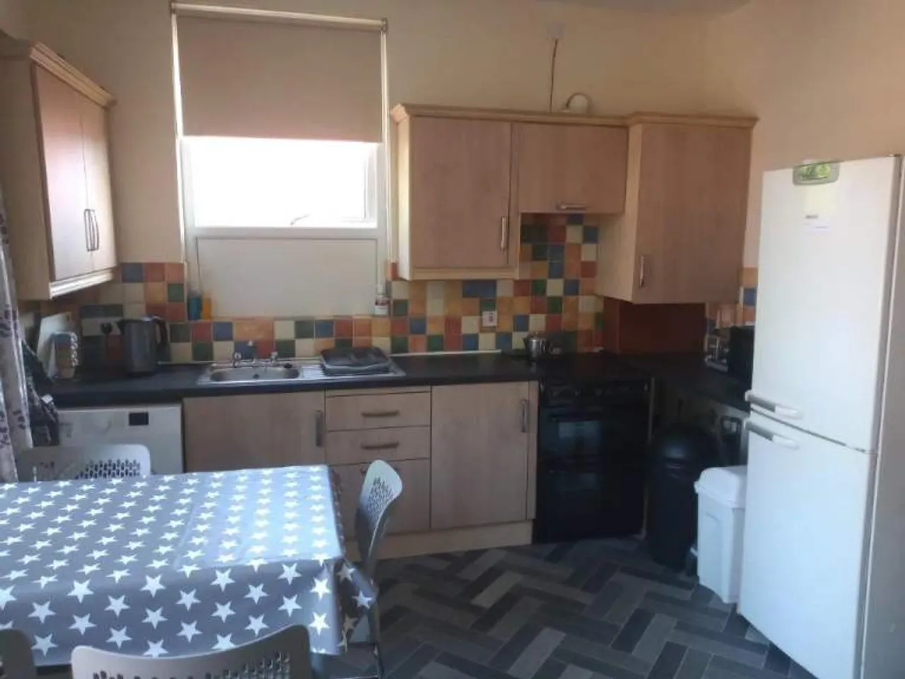 Property thumbnail 2