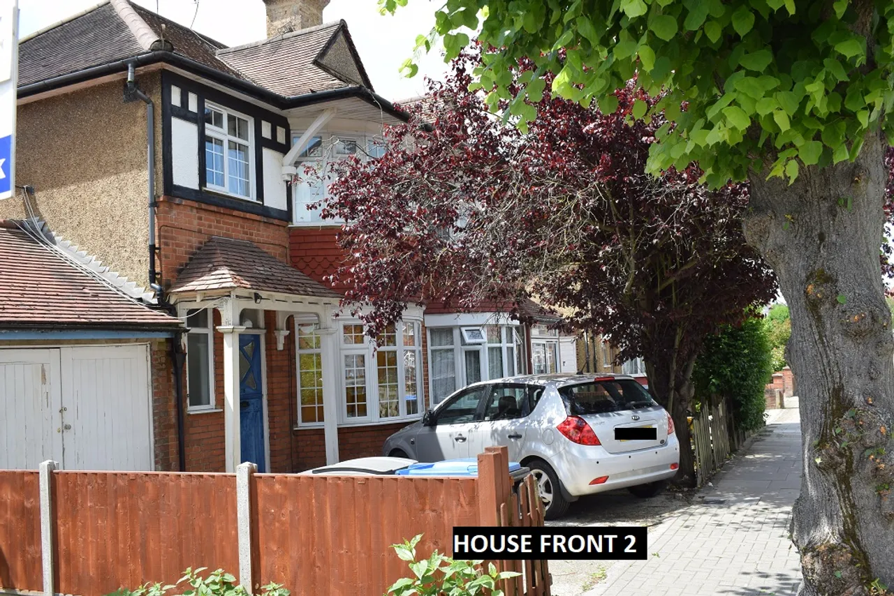 Property thumbnail 2