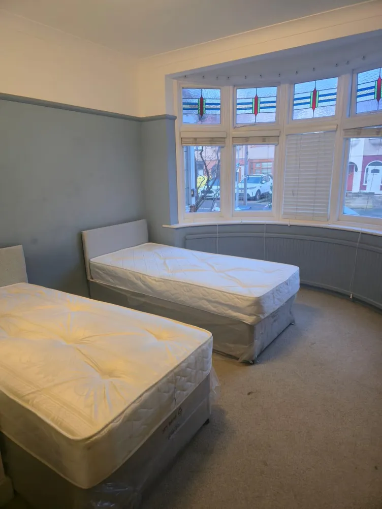 1766625803979-WhatsApp Image 2025-12-22 at 23.34.27.jpeg