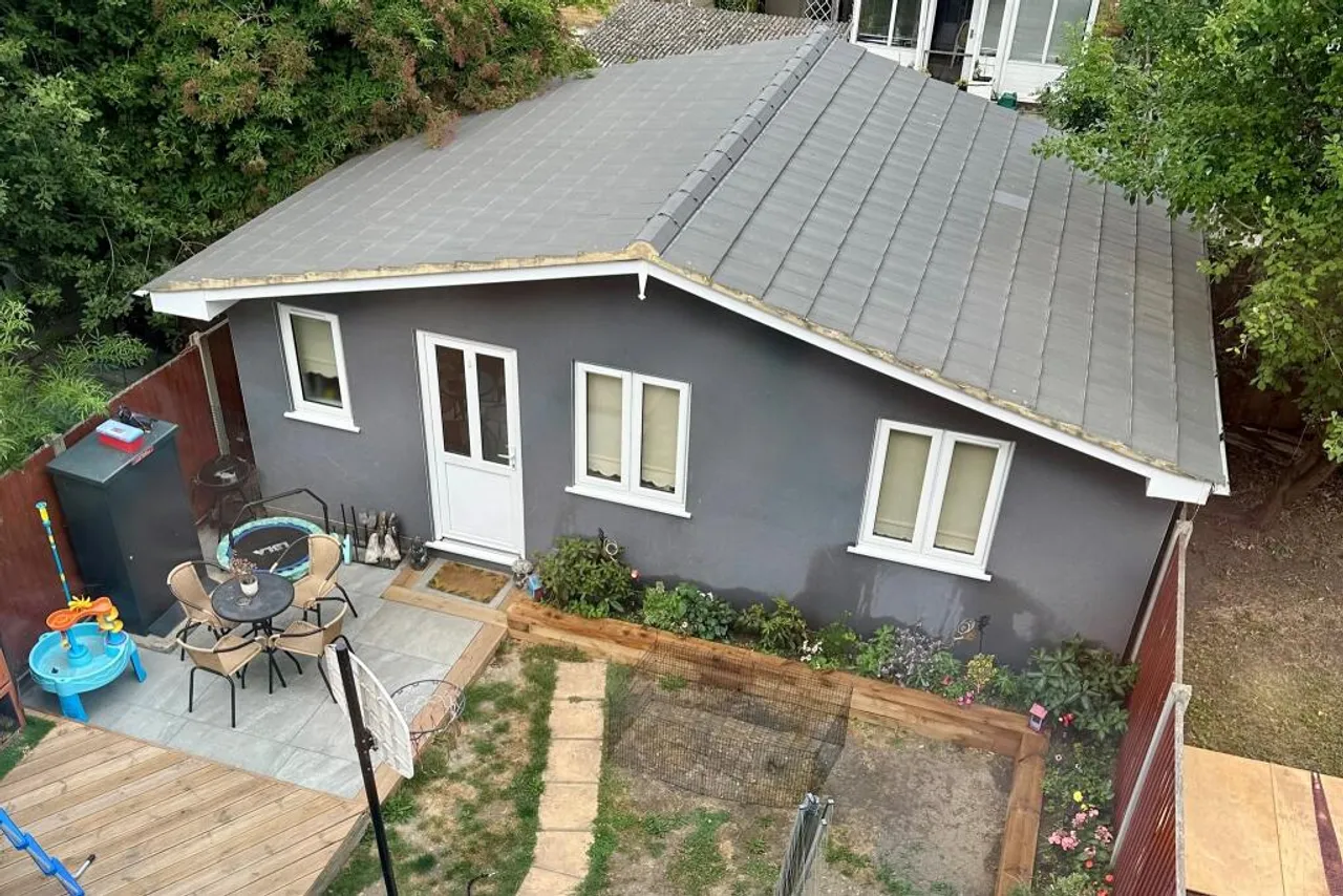 Property thumbnail 2