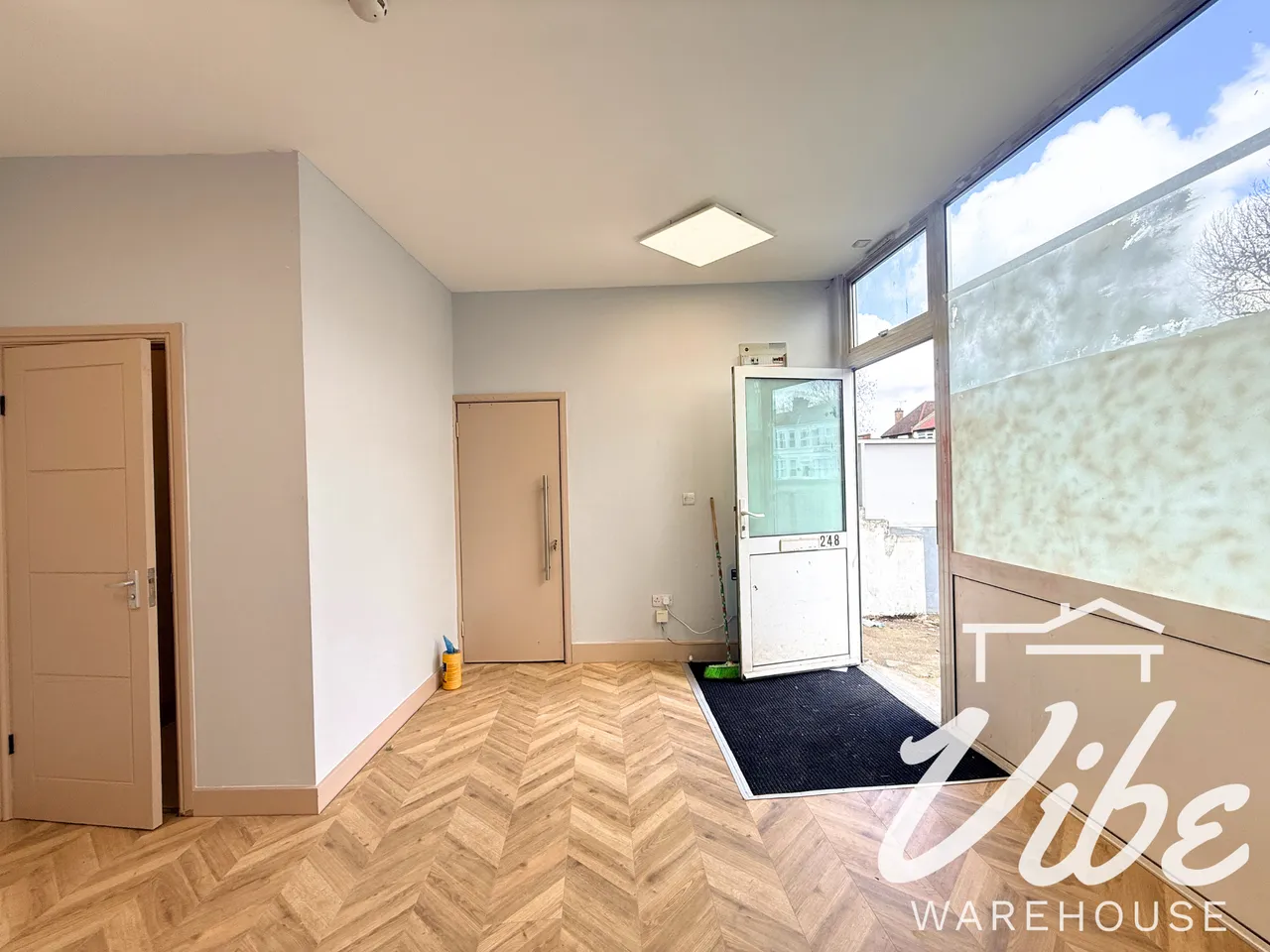 Property thumbnail 2