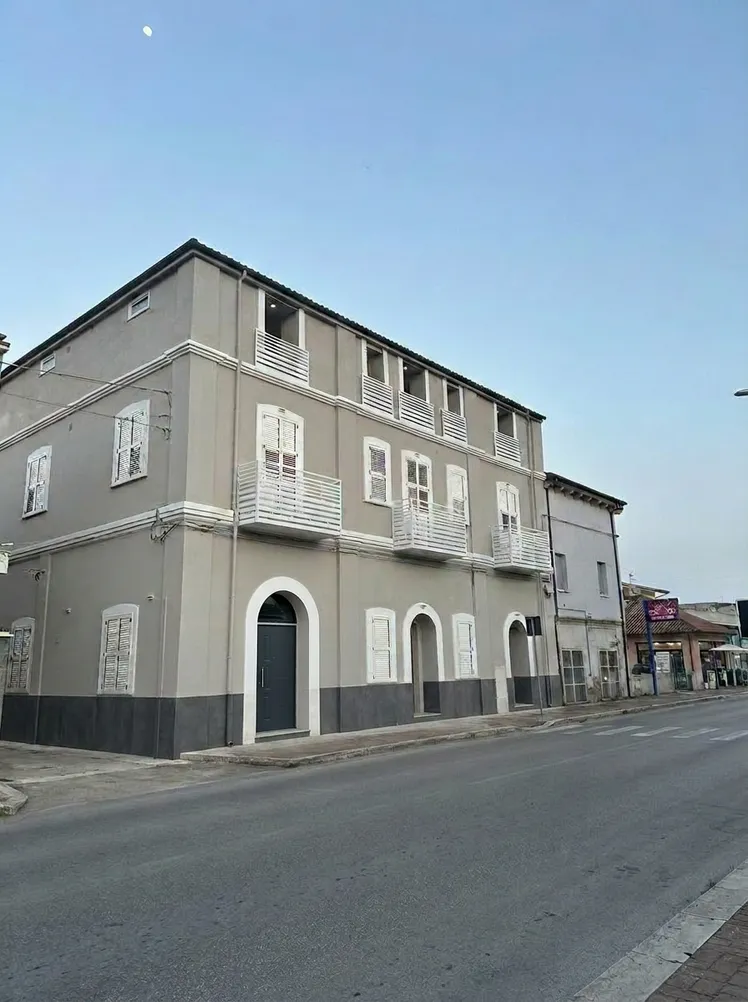 Property thumbnail 2