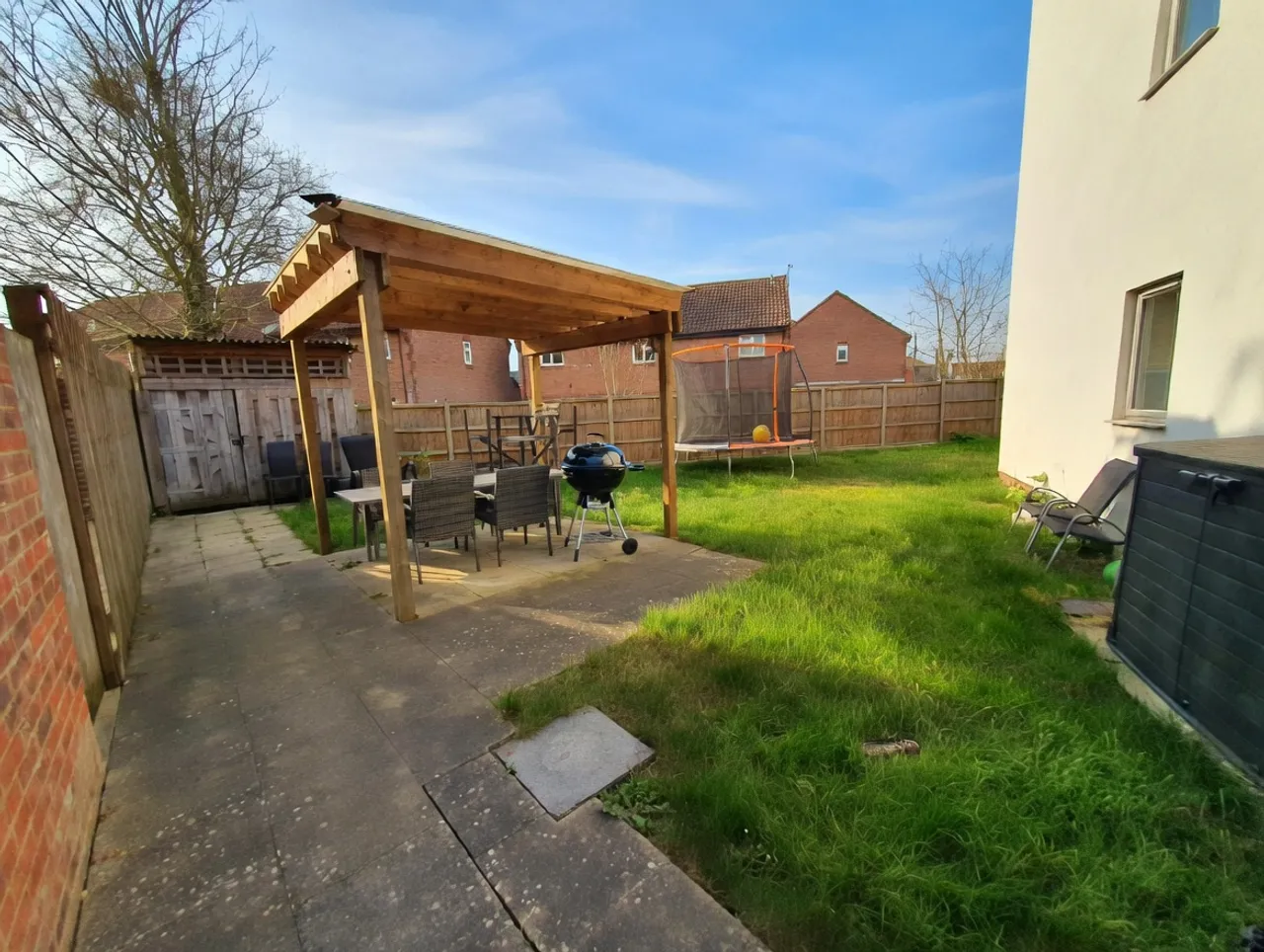 Property thumbnail 3