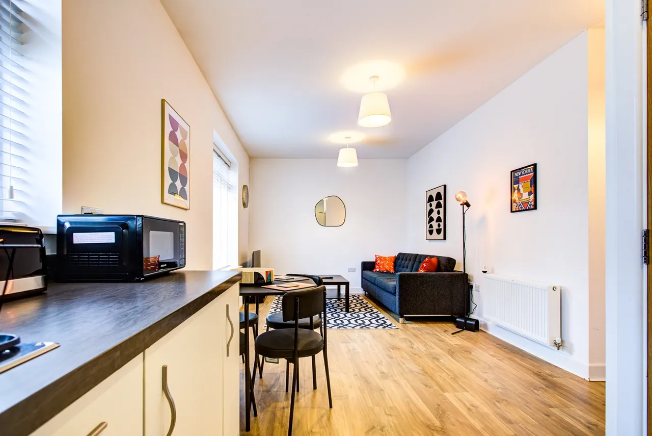 Property thumbnail 2