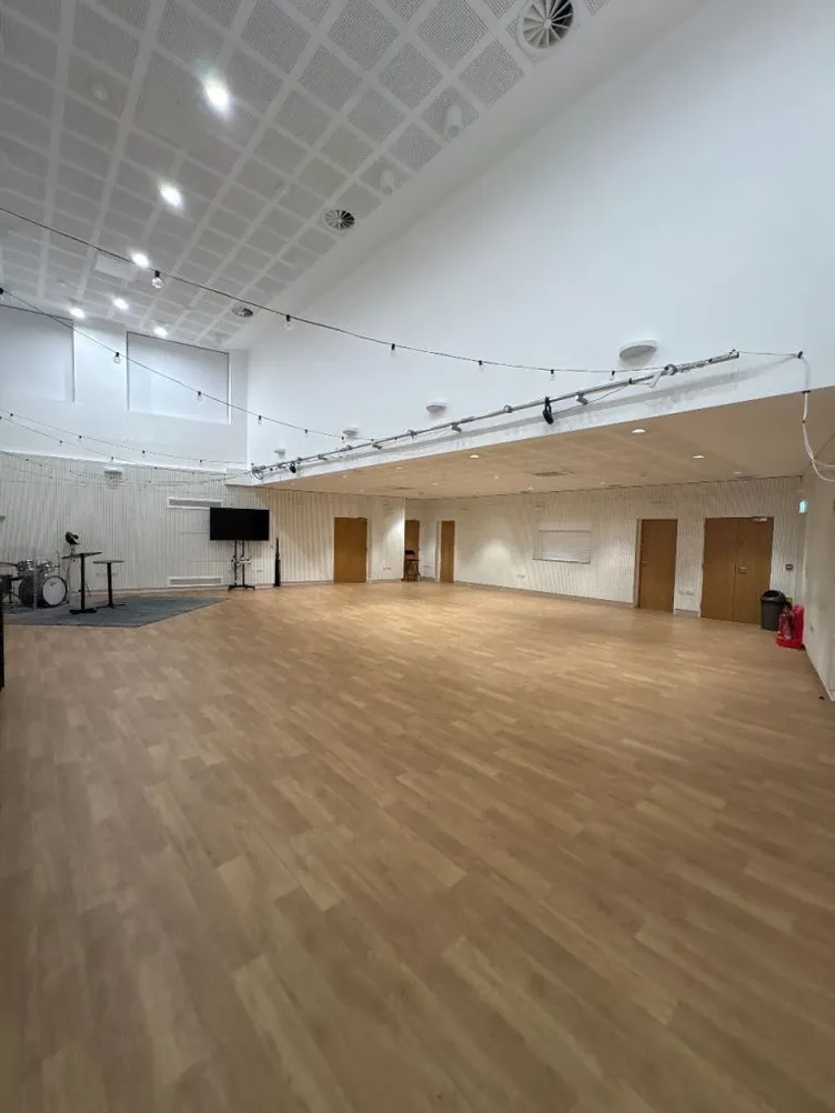 Property thumbnail 2