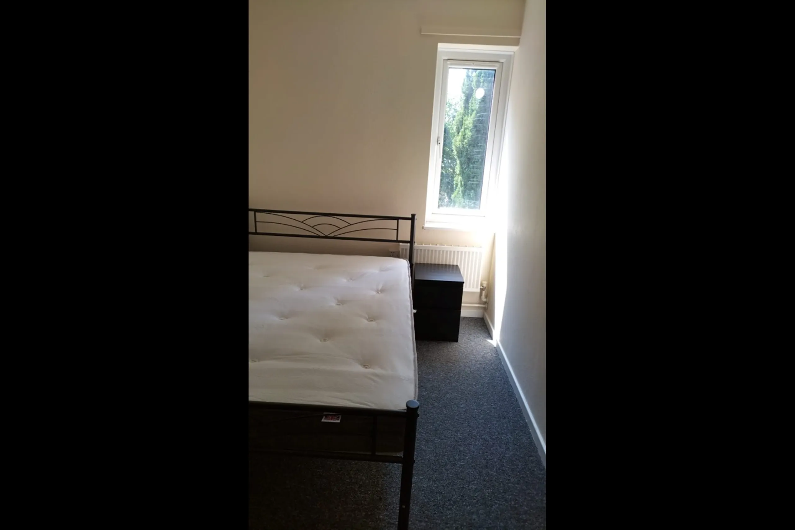 1720294979119-Lorne bed2.jpeg