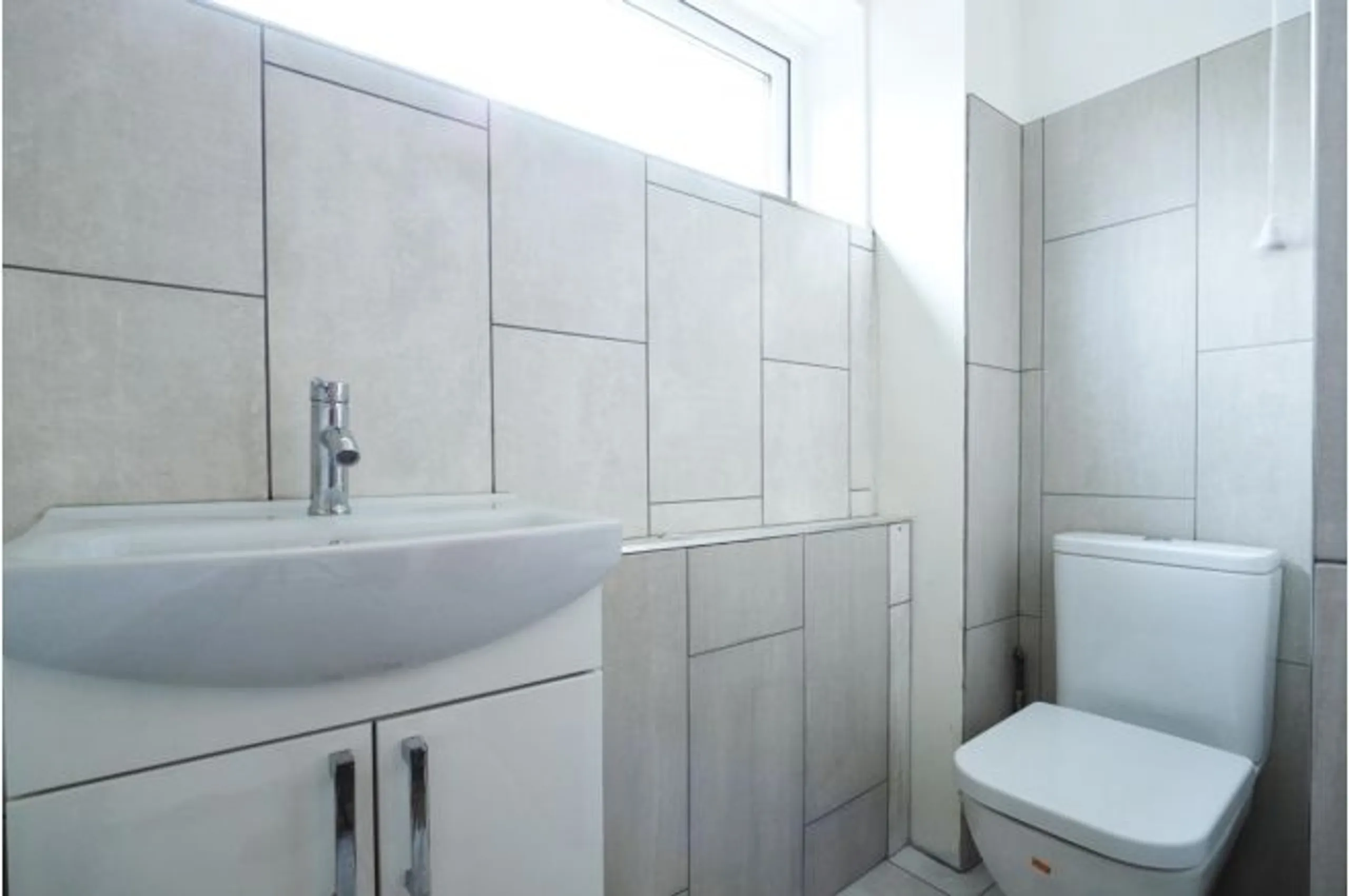 1720295011068-Lorne toilet  pan.jpeg