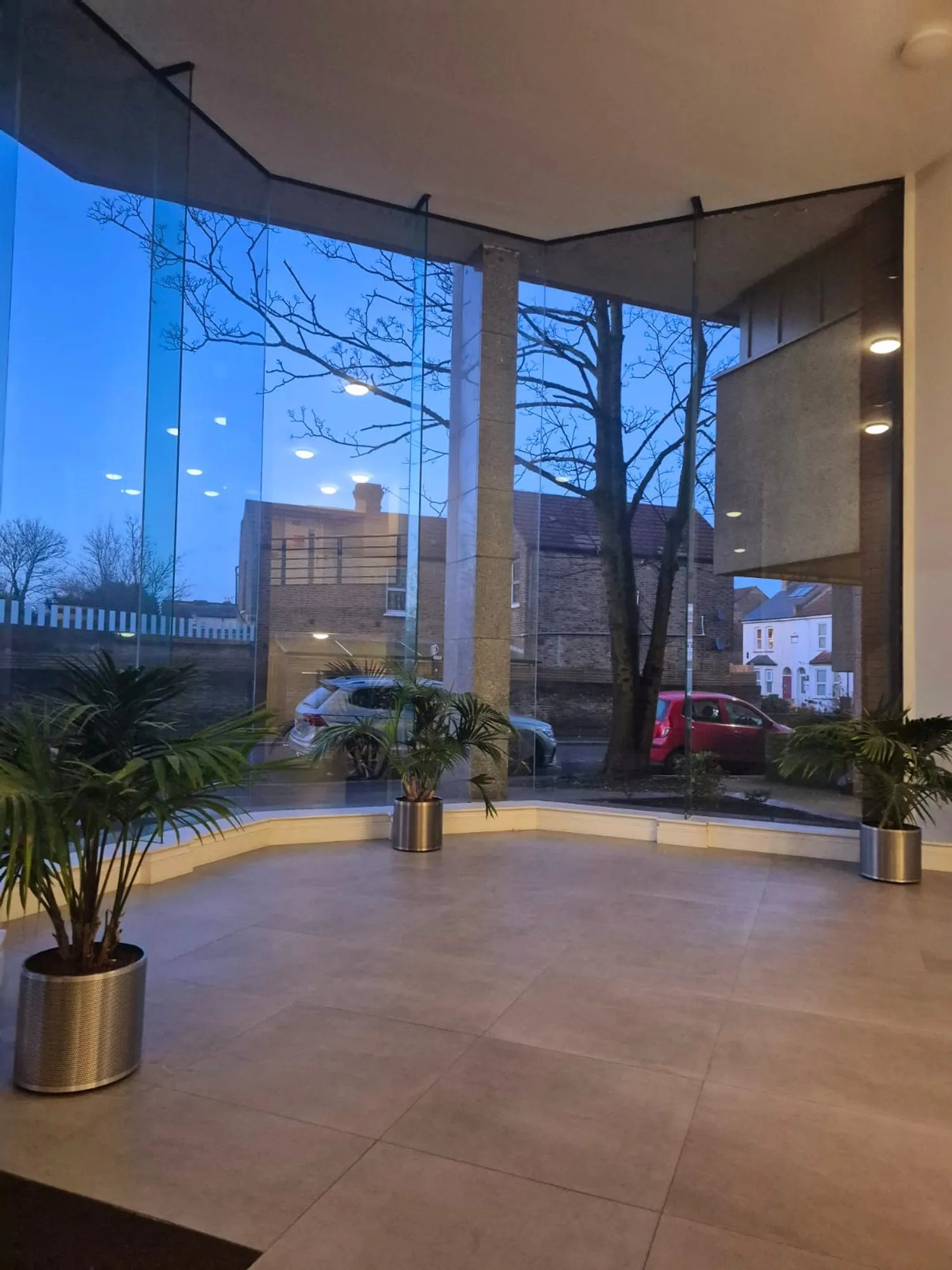 1739186242977-Concerige 2.jpg