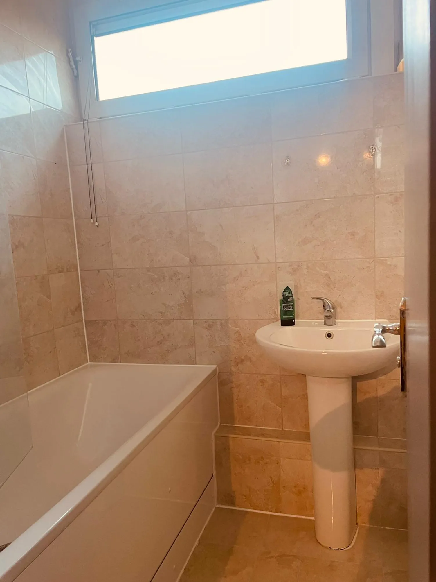 1740996601532-10 Niagara court1.jpg