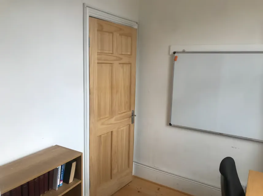 1697639283057-3.png
