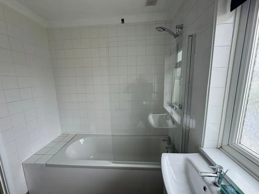 1719320480587-p1.jpg