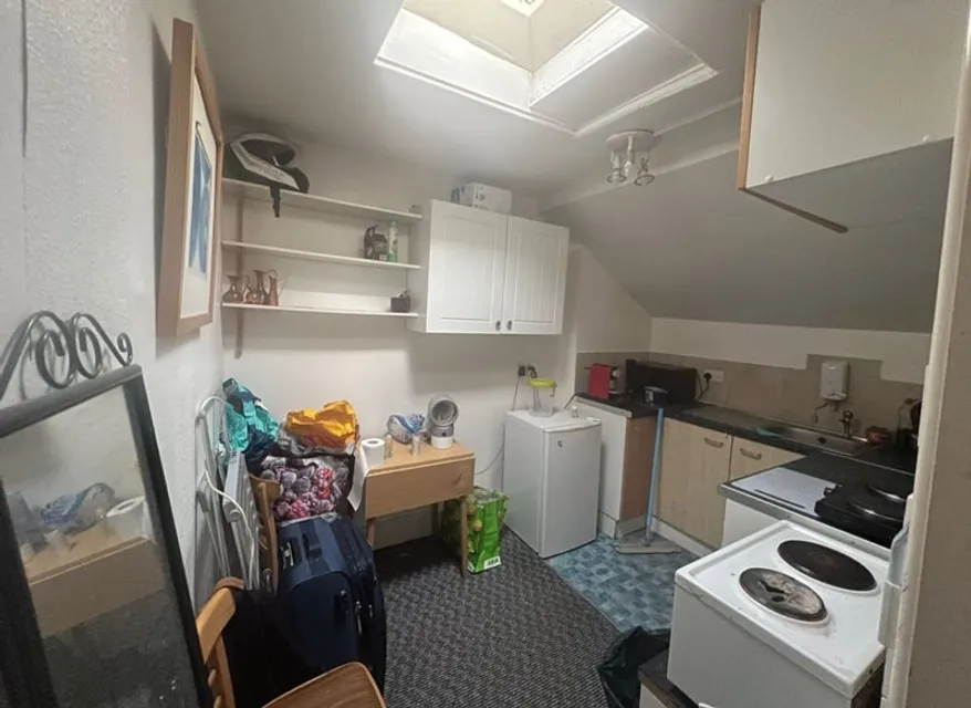 1720182465751-p2.jpg