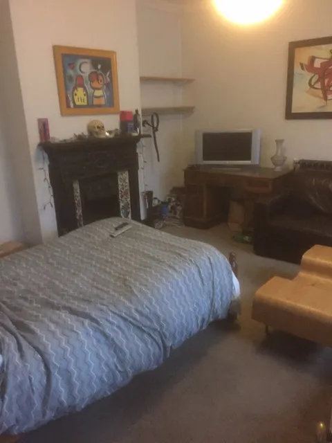 1723459943959-a1.jpg