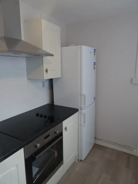 1727295622064-15.jpg
