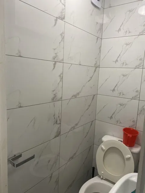 1728649230313-c6.jpg