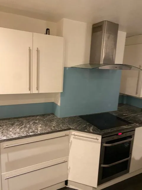 1734444005385-z5.jpg