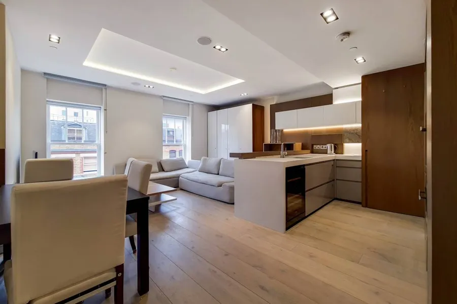 1738619595763-living.jpg