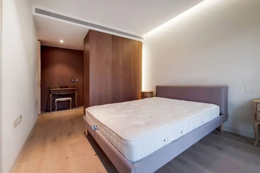 1738619595764-Bedroom.jpg