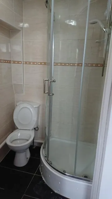 1741950085641-n7.jpg