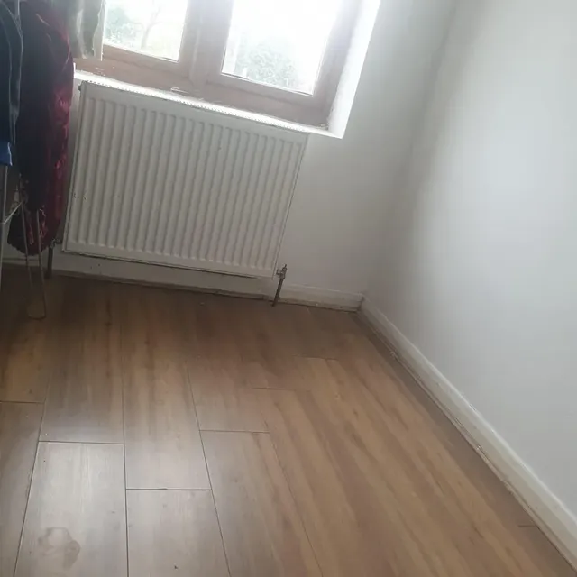 1745329237033-z1.webp