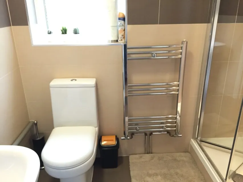 1746179111230-n4.jpg