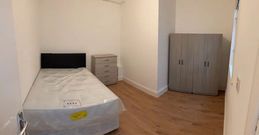 1754478737482-n1.jpg